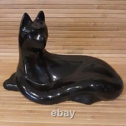 Royal Haeger Reclining Black Cat Figurine Statue Glossy Art Royal Deco 10