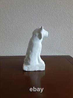 Unidentified Glazed White Molded Ceramic Model of a Lynx Wild Cat