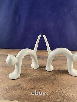 VTG Pair 1970s ISRAEL NAAMAN WHITE fine hand casted porcelain CAT figurines