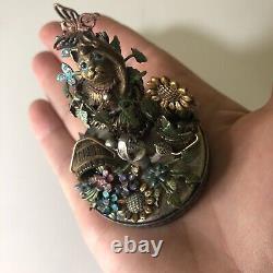 VTG Sweet Romance Cat Garden Figurine Jewelry Trinket Box Mixed Brass Pewter