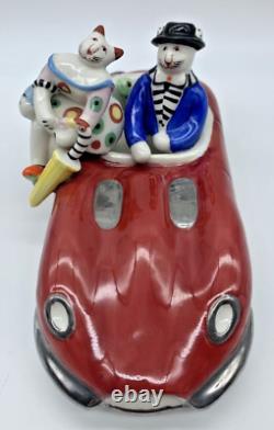 Villeroy & Boch Porcelain Benedikt Cats Old Timer Red Automobile Car Figurine