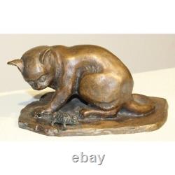 Vintage 20Th Art Deco Bronze Cat Figure Playing with a turtle 16 CM