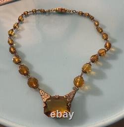 Vintage Art Deco Czech Czechoslovakia Cat Amber Yellow Glass Pendant Necklace