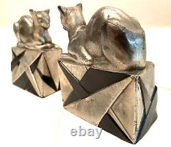 Vintage Art Deco Pompeian Bronze Egyptian Cat Bookends Bronze With Silver Finish