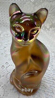 Vintage Fenton Cat Kitten Meow Stylized Iridescent Carnival Art Glass Signed