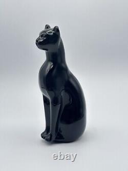 Vintage Handcrafted Black Glass Egyptian Cat or Panther Statue 6 Heavy