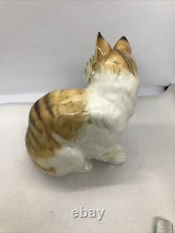 Vintage Hutschenreuther Kunstabteilung Selb Porcelain Sitting Cat Figurine RARE