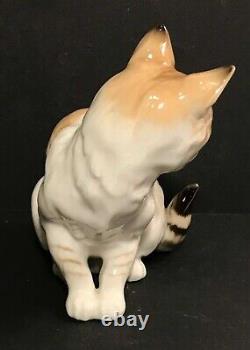 Vintage Hutschenreuther Kunstabteilung Selb Porcelain Sitting Cat Figurine RARE