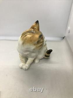 Vintage Hutschenreuther Kunstabteilung Selb Porcelain Sitting Cat Figurine RARE