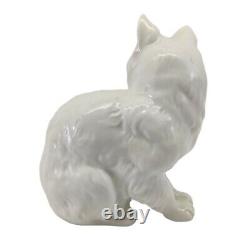 Vintage Hutschenreuther Kunstabteilung Selb Porcelain Sitting White Cat Figurine