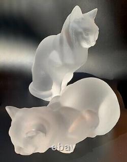 Vintage Pair Crystal Sitting Lalique Cat & Crouching Cat Chat Assis & Couche