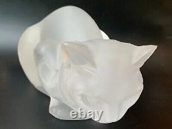 Vintage Pair Crystal Sitting Lalique Cat & Crouching Cat Chat Assis & Couche