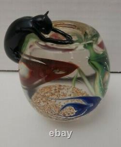 Vtg Correia Art Glass Paperweight Kitty Cat Perched Over Fishbowl Signed Read