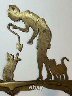Antique Art Déco/nouveau Brass 3-hook Wall Rack Femme Nourrir La Queue De Poisson Pour Les Chats