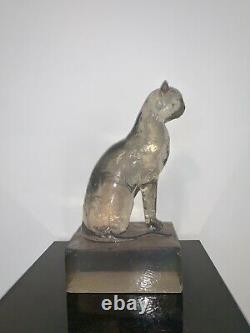 Art Déco Moderne Dorothy Thorpe Resin Cat Sphinx Table Sculpture, 1940s Clear