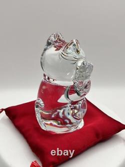 Baccarat Maneki Neko Chat de Fortune Rouge Octogone en Cristal avec Coussin