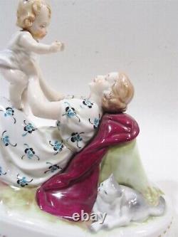 Figurine antique Herlena Dresde Allemagne Mère avec enfant et chat Peinte à la main