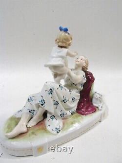 Figurine antique Herlena Dresde Allemagne Mère avec enfant et chat Peinte à la main