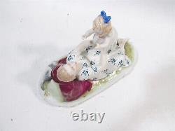 Figurine antique Herlena Dresde Allemagne Mère avec enfant et chat Peinte à la main