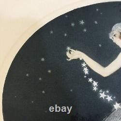 Gravure signée Jean Hardy Art Déco à l'aquatinte 'Nuit étoilée' style Icart avec dame et chat