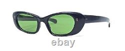 Green Haby Sanglasses Vintage Egyptian Made Stylish Cat Eye Genuine Art Deco 50s