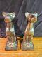 Judd Co Antiques En Laiton Vieilli Porte-livres Puma Mcm Grand Figuratif