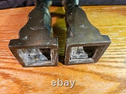 Judd Co Antiques en laiton vieilli porte-livres Puma MCM grand figuratif