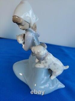 Lladro Petit Friskies #5032 Figurine Neuf dans sa Boîte d'Origine