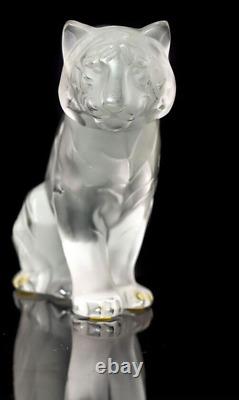 NOUVELLE FIGURINE DE TIGRE ASSIS EN CRISTAL LALIQUE majestueux félin chat FIGURINE Neuf dans sa boîte