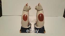 Paire de statues de chat blanc Fitz & Floyd sur base orange cobalt et accent doré antique