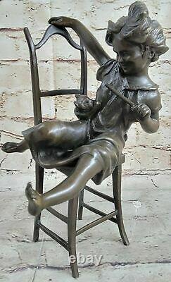 Petite Fille Coquine Avec Chat Sur Chaise Bronze Statue Drôle Deco Figurine Artwork