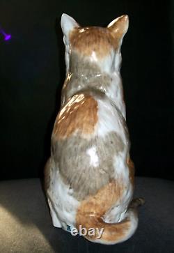 Poupée en porcelaine géante de chaton antique allemand de Dresde