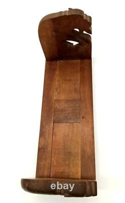 Rares serre-livres Art Déco panthère en bois sculpté antique avec proie