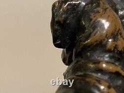 Sculpture en bronze 'Chat et Chien' de T. Cartier, Les Deux Amis Signés, Écaillage sur les Oreilles.