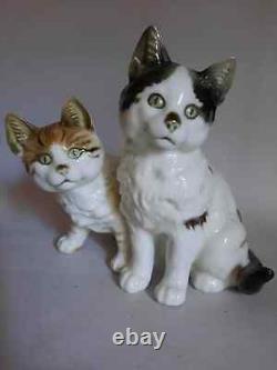 Statue en porcelaine vintage de figurine de chats animaux chatons Allemagne