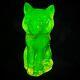 Statue En Verre D'uranium Art Déco Représentant Un Chat En Verre Dépressif En Vaseline Transparente.