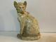 Vieille Antique T. S. Avanti Signé Chalkware Cat Statue / Figurine