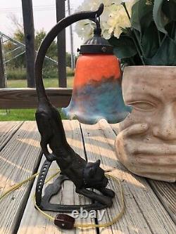 Vieille Lampe De Chat En Bronze Avec Les Yeux Brillants Conversation Pièce Art Déco