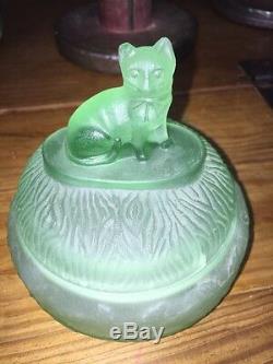 Vintage Art Deco Satin Vert Boite A Poudre Jar L E Smith Assis Felix Cat